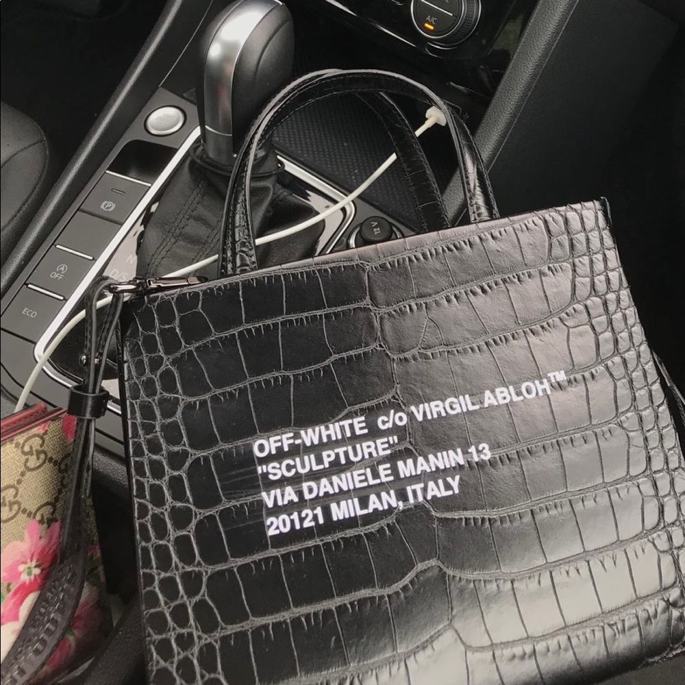 OFF WHITE PURSE